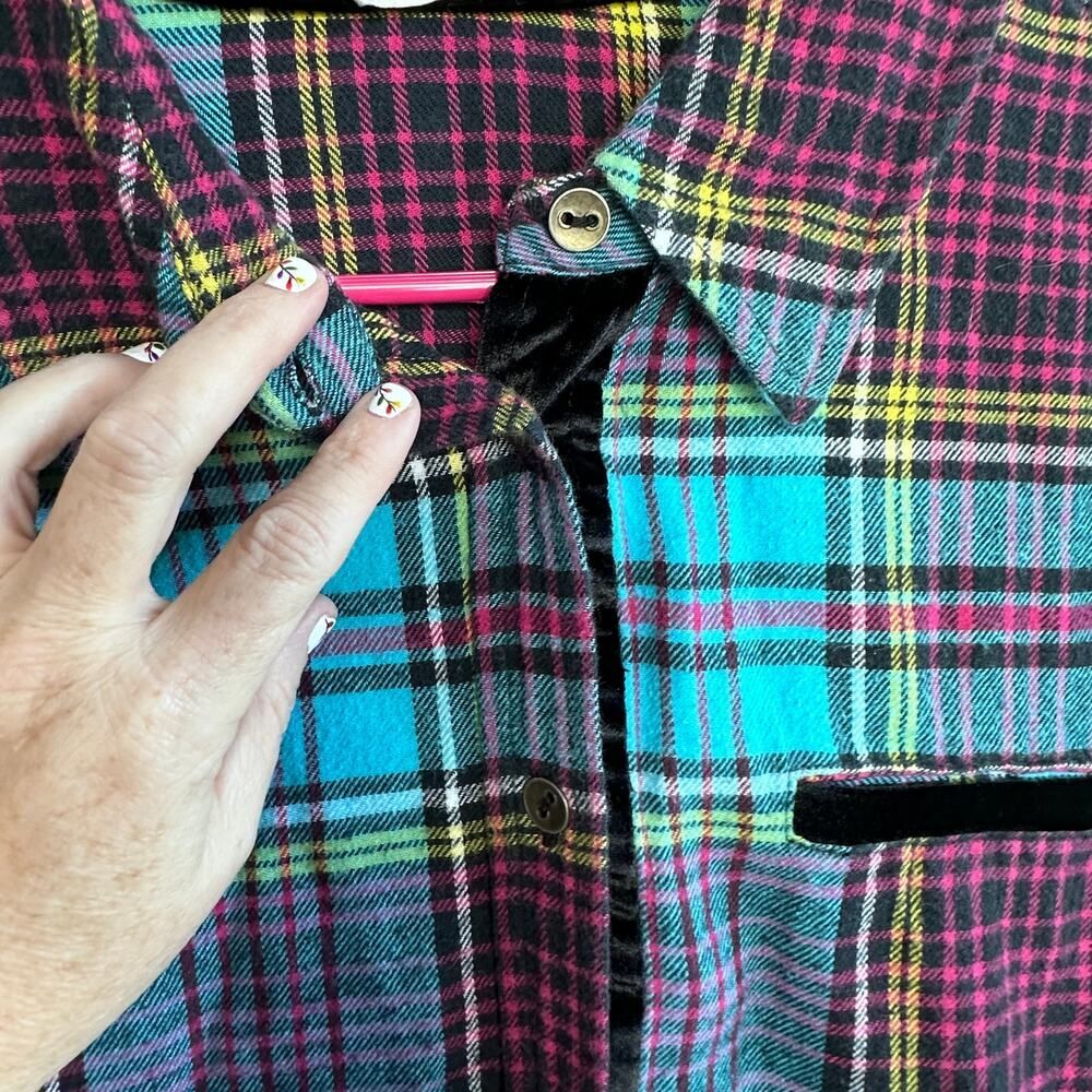 Soft Surroundings Highlands Plaid Black Velvet Trim Flannel Shirt Size Large - Picture 5 of 10